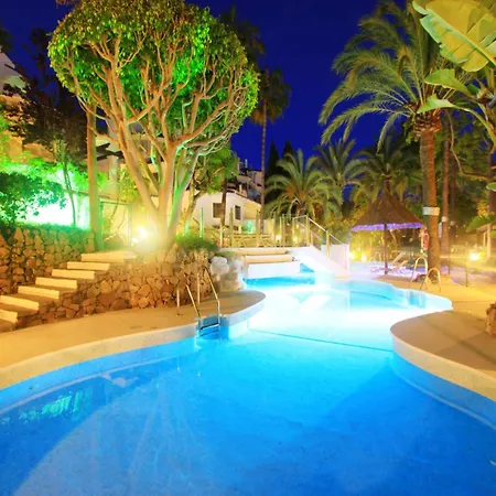 شقة Beachfront Penthouse With Pool Access *