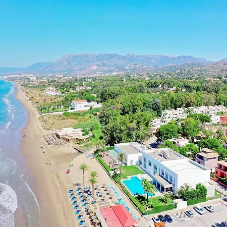 شقة Beachfront Penthouse With Pool Access ماربيا